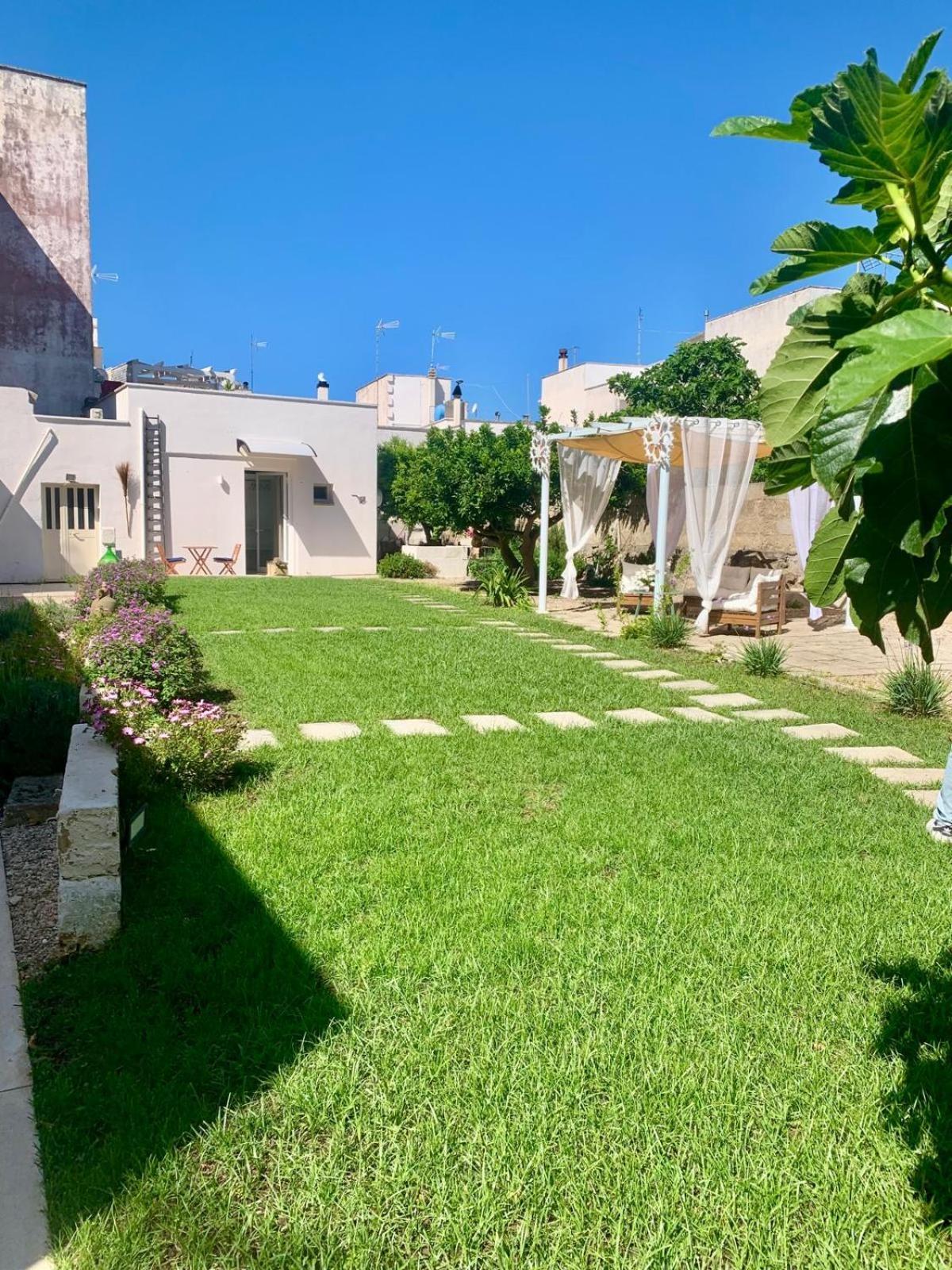 Corte Mercurio B&B Ugento Buitenkant foto